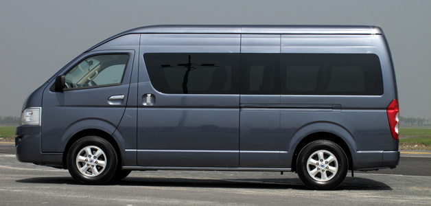 14 seats tourism van for rental