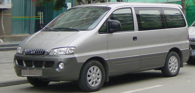7 seats MPV for rental